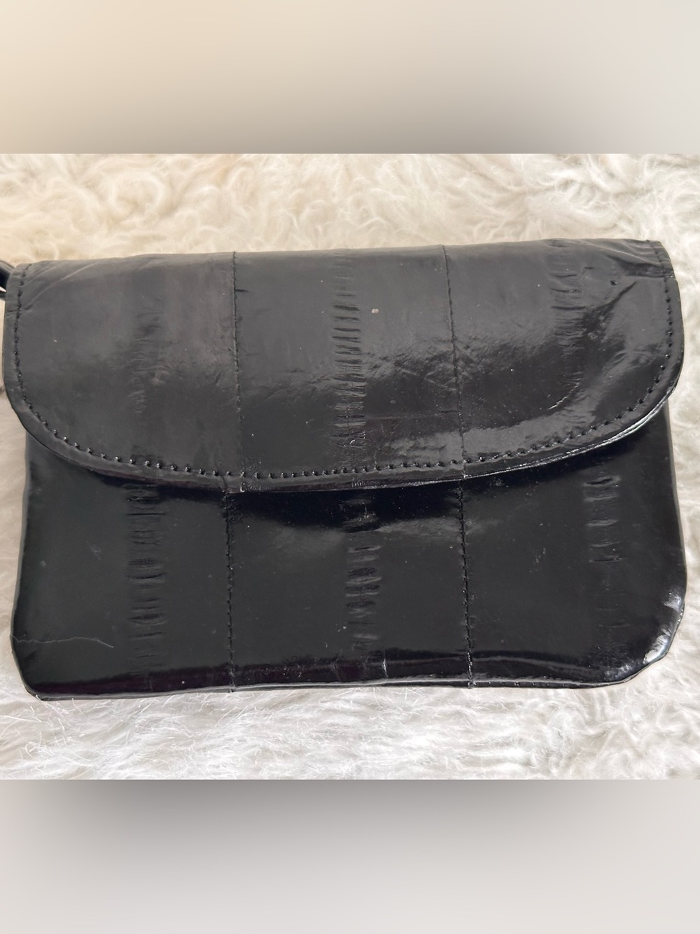 Eel Dkin Black Coin purse with attached key ring